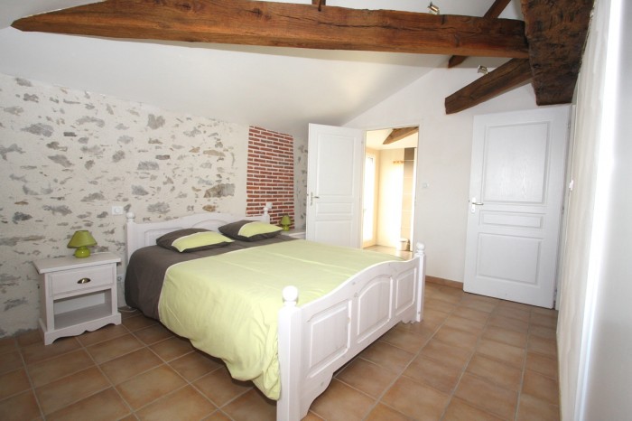 Chambre lit 160 du gite de groupe