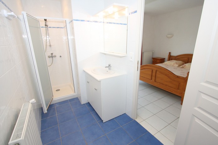 salle d'eau privative du gite le coteau 10 personnes