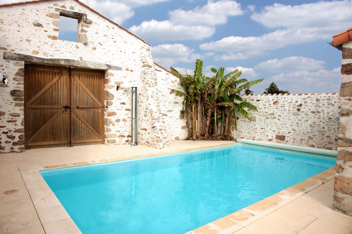 Gite avec piscine chauffée privée en Vendée